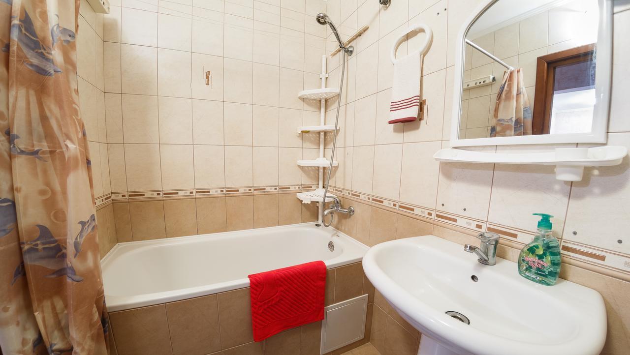טירספול Clean And Comfortable Apartments On Karl Marx Street מראה חיצוני תמונה