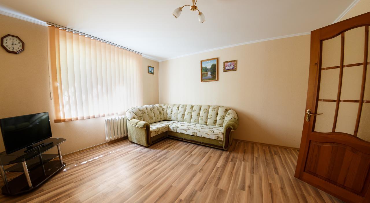 טירספול Clean And Comfortable Apartments On Karl Marx Street מראה חיצוני תמונה